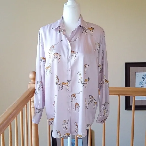 Zara button down animal leopard print long sleeves blouse top EUC - Picture 2 of 9